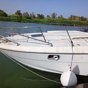Botel Cristina, Fiumicino